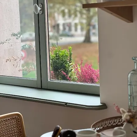 Charmant Duplex Avec Terrasse Dans Le Vieux דירה ליל